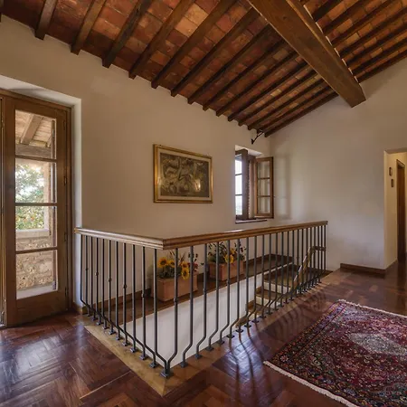 Fonte Pinella 8, Emma